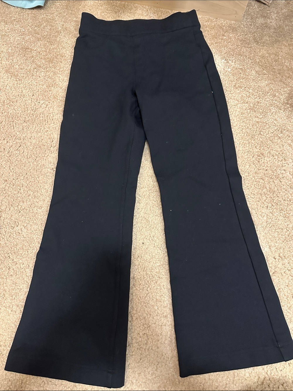 SPANX women’s cropped flare